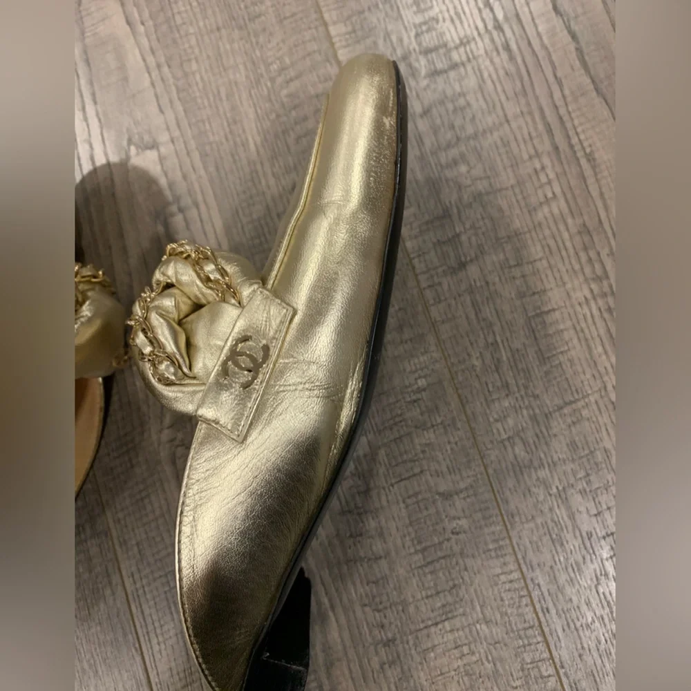 Chanel Metallic gold Leather Braided Chain Mule - Picture 4 of 11